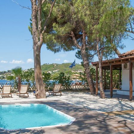 Amouage Boutique Home Κολιός Εξωτερικό φωτογραφία