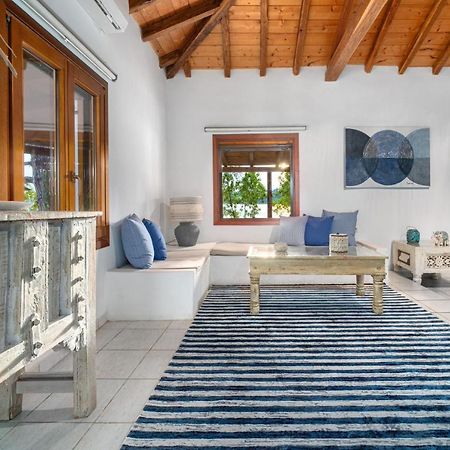 Amouage Boutique Home Κολιός Εξωτερικό φωτογραφία