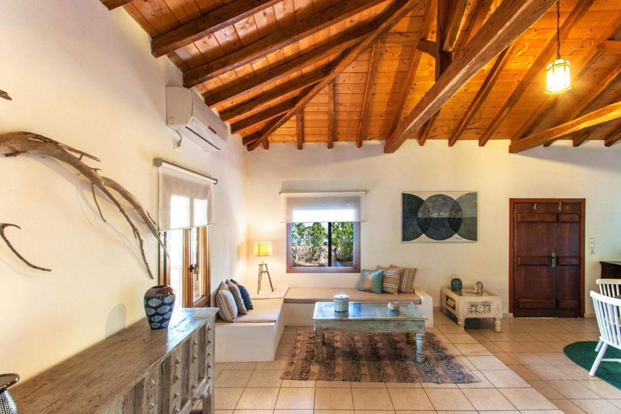 Amouage Boutique Home Κολιός Εξωτερικό φωτογραφία