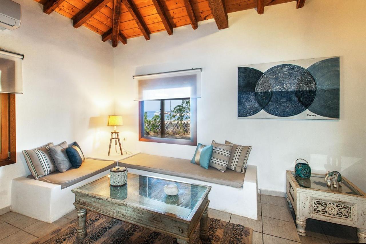 Amouage Boutique Home Κολιός Εξωτερικό φωτογραφία