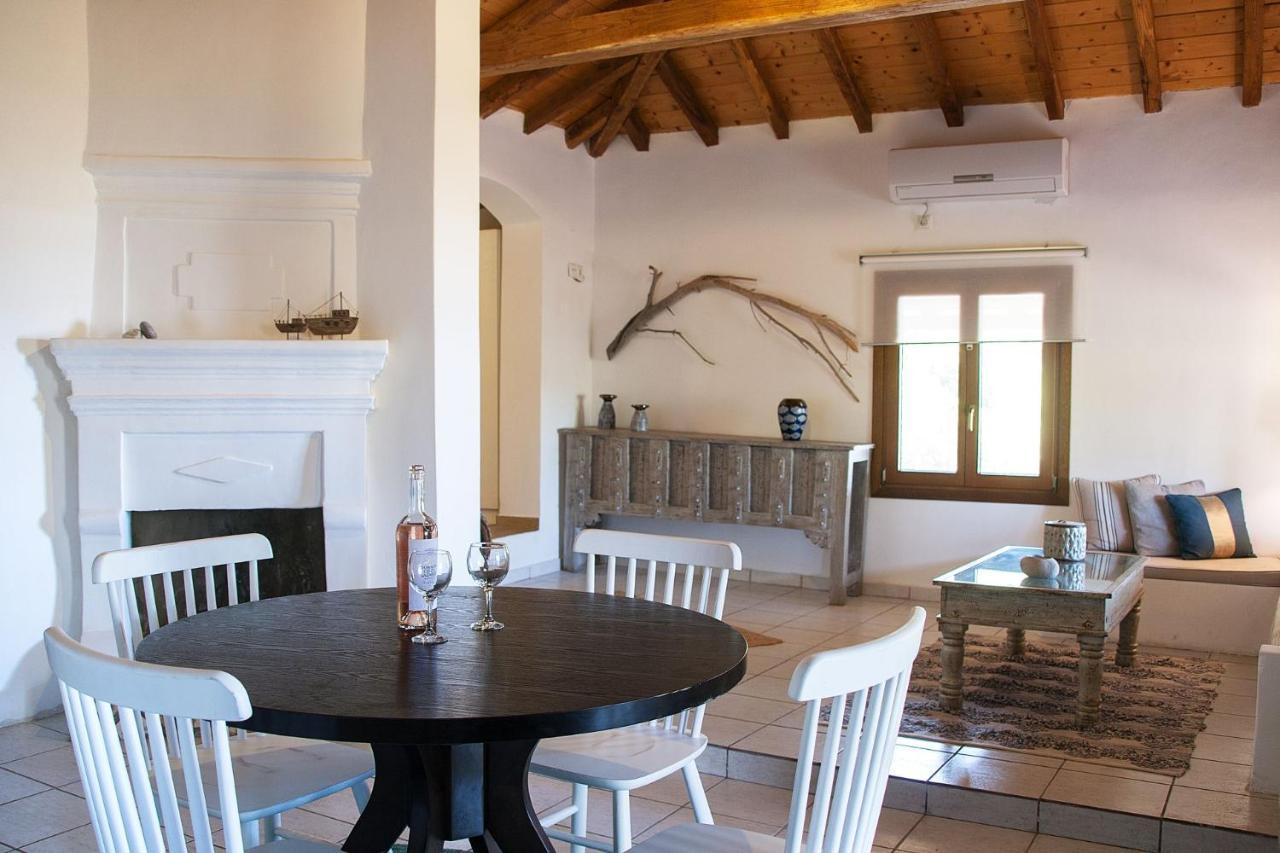 Amouage Boutique Home Κολιός Εξωτερικό φωτογραφία