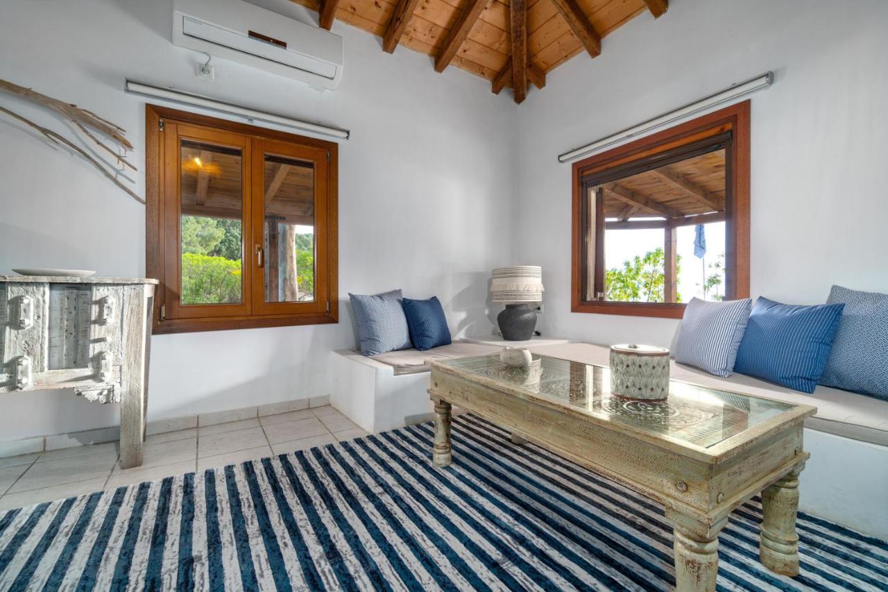 Amouage Boutique Home Κολιός Εξωτερικό φωτογραφία